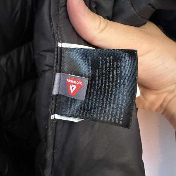 Lululemon puffer jacket - Picture 7 of 7